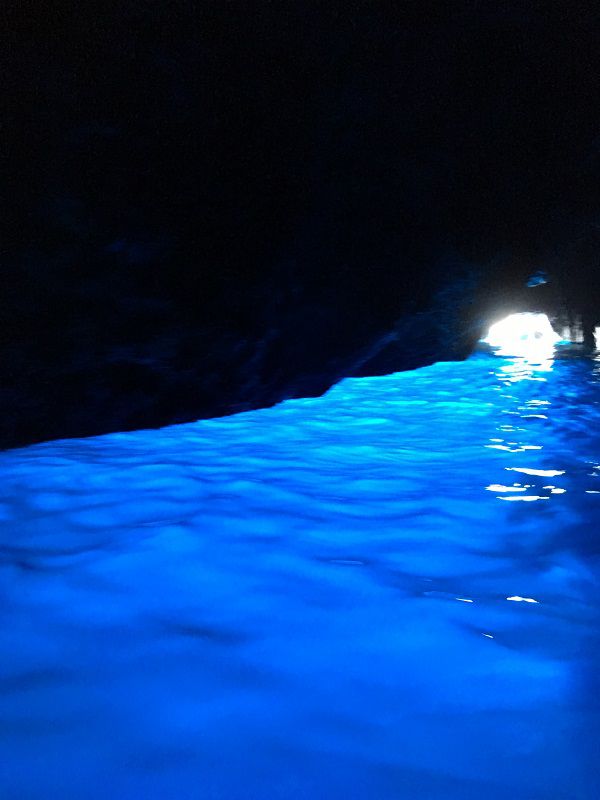 イタリア カプリ島 青の洞窟3