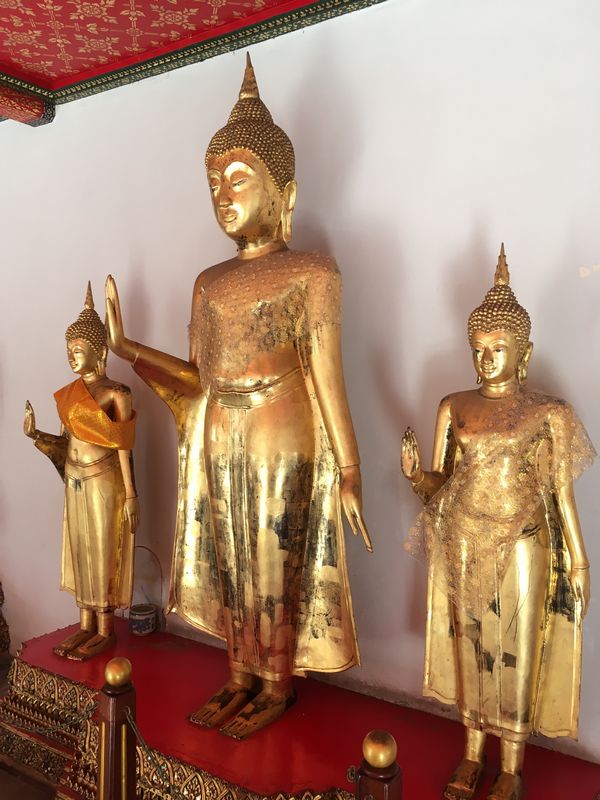 タイ バンコク ワット・ポー 回廊 仏像